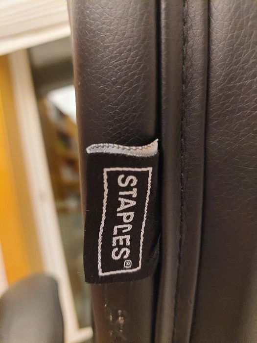 Cadeira Executiva Staples