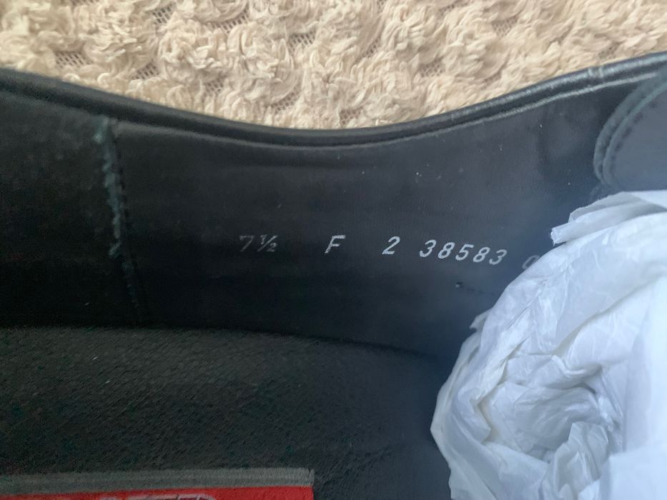 Шкіряні чоловічі туфлі