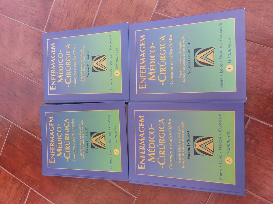4 volumes do livro enfermagem médico-cirurgica de Phipps