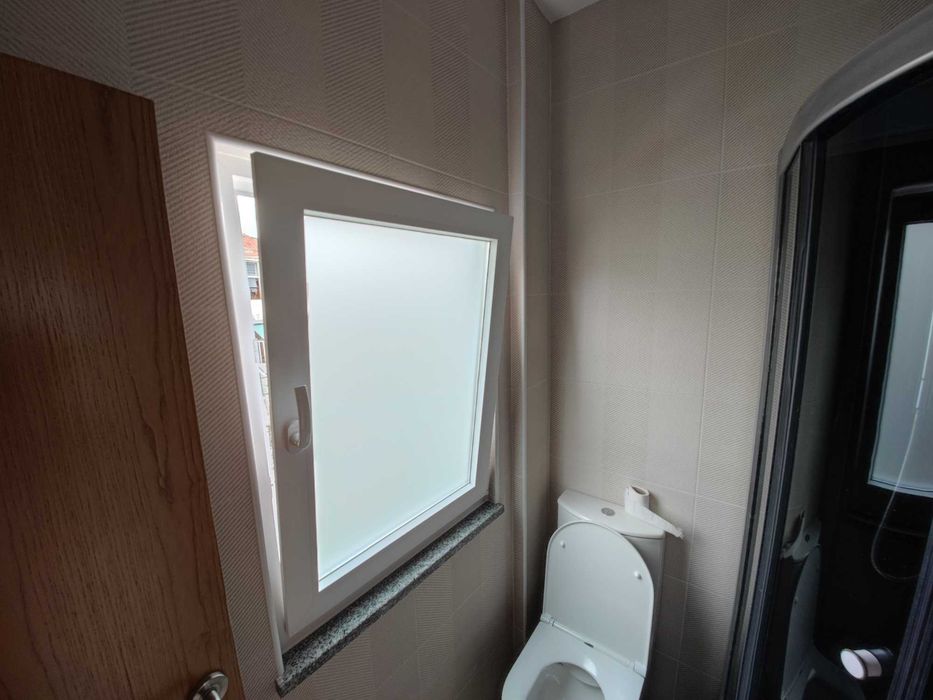 Quarto com WC Privado  perto das Universidades (Permite deslocação a pé)