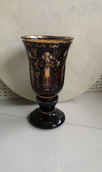 Duży kielich na stopie, Biedermeier 19 wiek, Bohemia,.