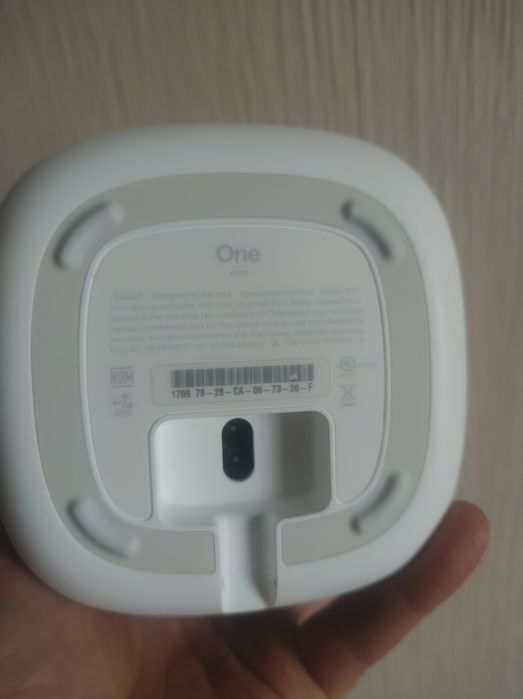 Пара колонок Sonos One SL и Sonos One A100 WiFi