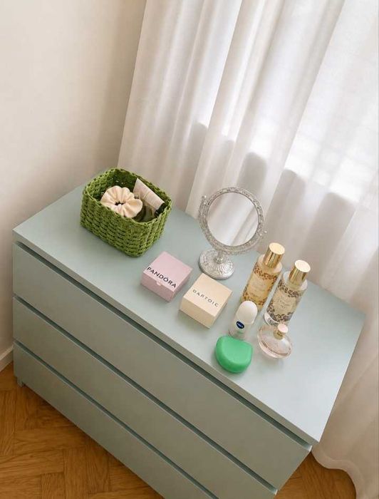 Vendo mobília de quarto 250 €