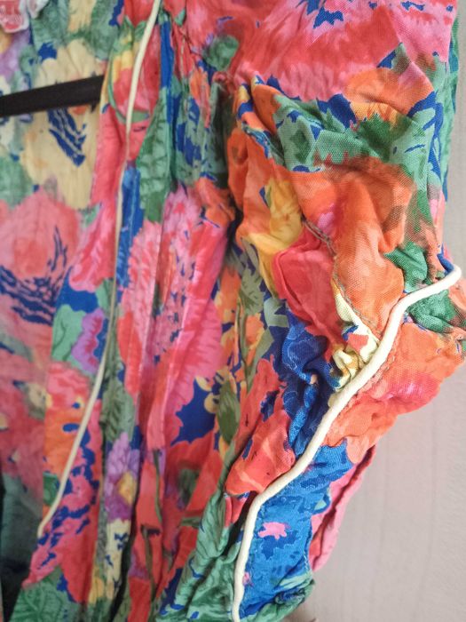 Sukienka na plażę, pareo