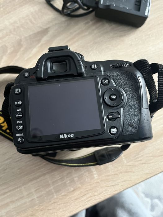 Фотоапарат Nikon D90 + обʼєктив