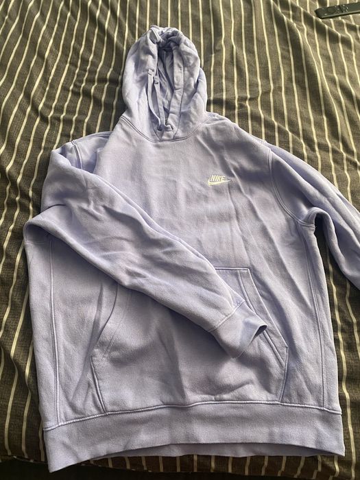 Віддам різний одяг за симвлісну ціну