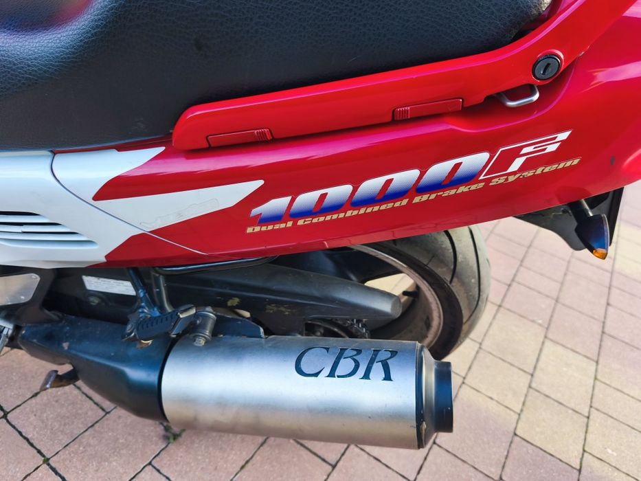 Honda CBR 1000F dual SC 24