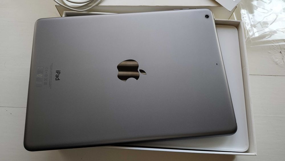Планшет яблуко apple ipad air