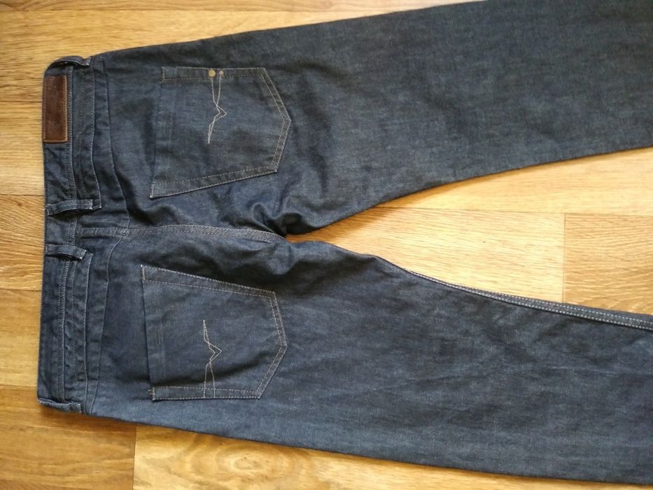 Джинсы Diesel 34p БУ