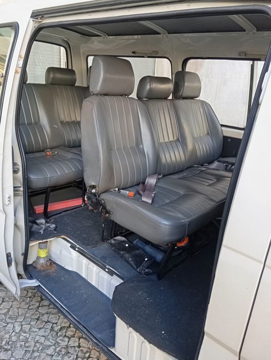 Nissan Urvan em bom estado