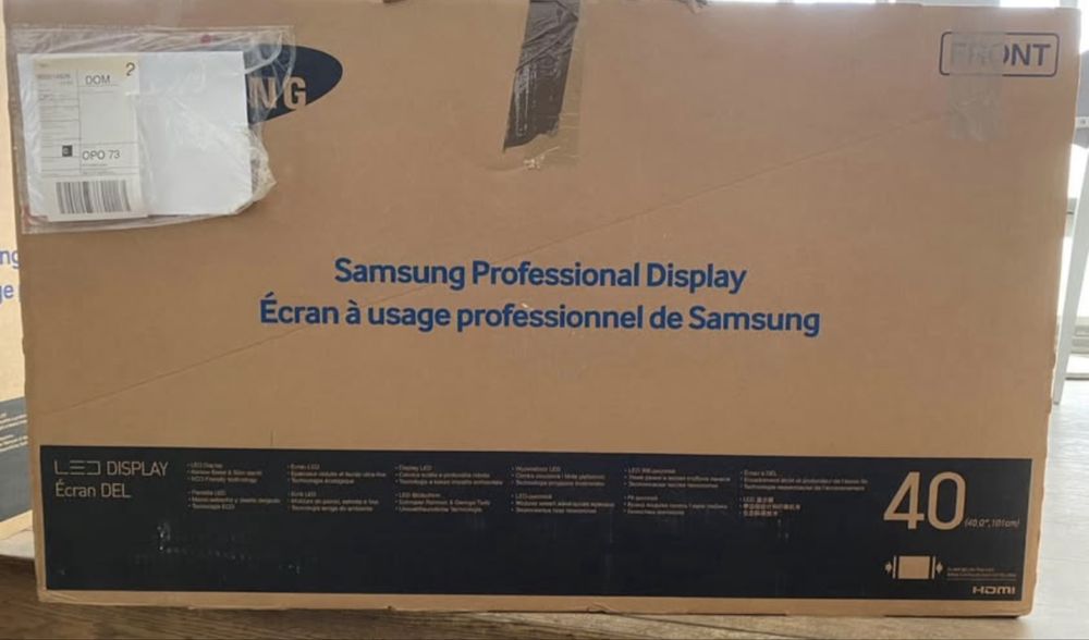 Ecrã profissional Samsung