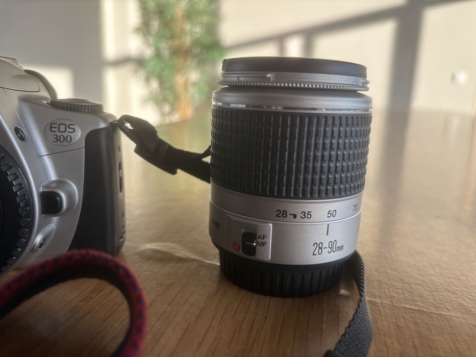 Maquina fotografica Canon eos 300