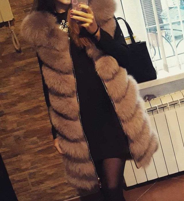 Меховая жилетка (мех - кролик). Хутряна жилетка (хутро - кролик)