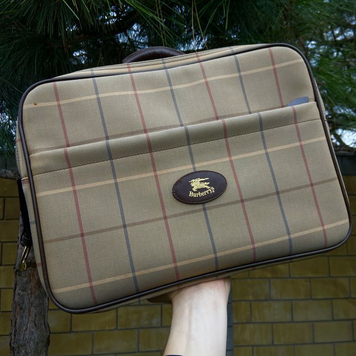 Burberrys — вінтажна сумка/саквояж