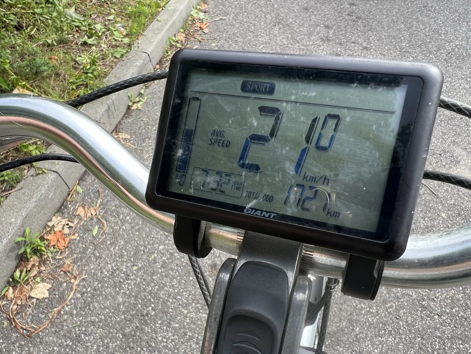 Fajny rower elektryczny GIANT TWIST GO 36V dwie baterie/ A