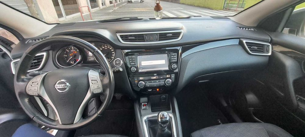 Vendo Nissan Qashqai 1.5 DCI N-Connecta - Estado Imaculado