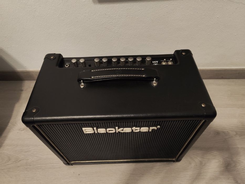 Blackstar HT-5R Combo