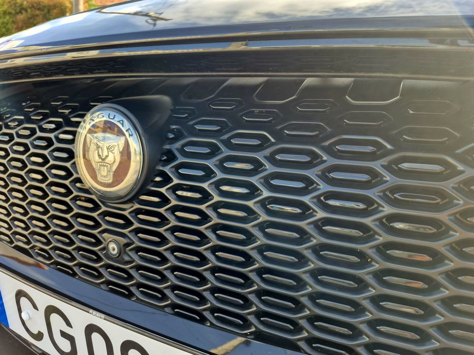 Jaguar I-PACE SE EV400 AWD | 400 cv | 70.000 km | Teto Panorâmico | Meridian