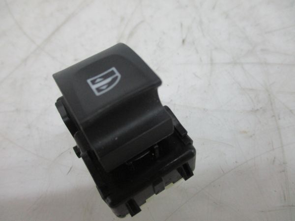 Comando / botão / interruptor vidros frente direito RENAULT Clio IV (B