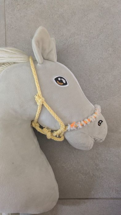 Uwiąz + wodzę + halter dla hobby horse A4