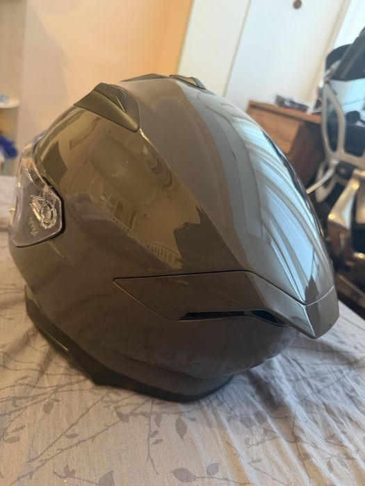 Шлем Agv k7 серого цвета L