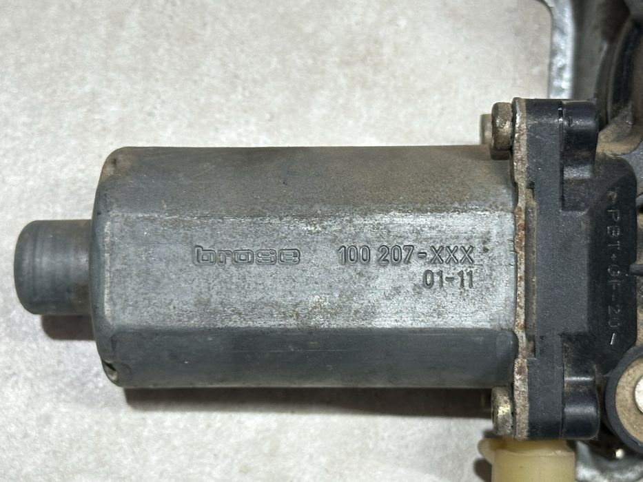 Elevador vidro eléctrico trás direito MG ZR / Rover 25 de 2001 a 2005