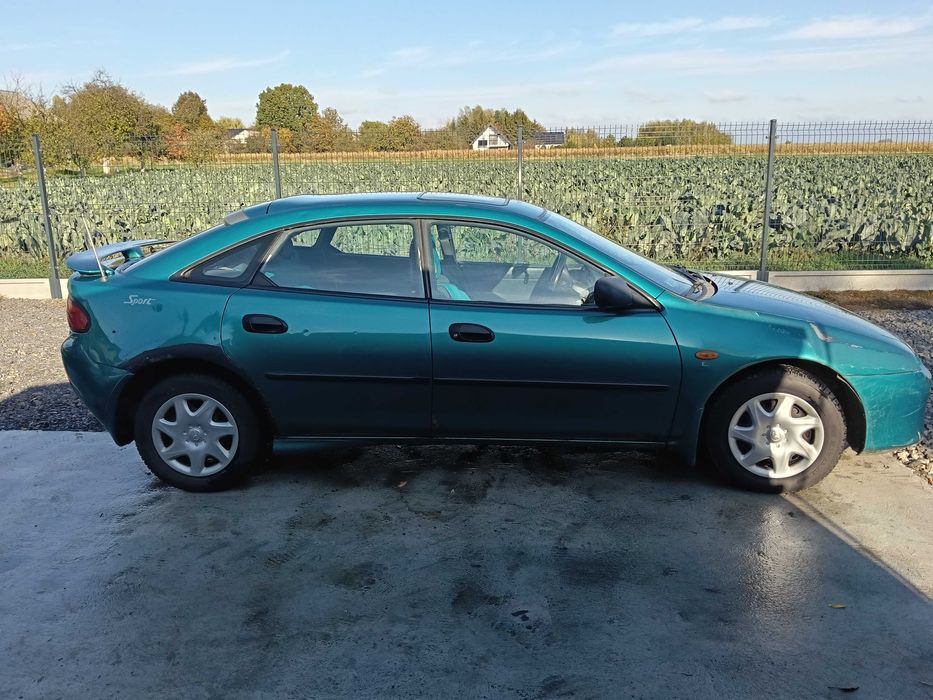 Mazda 323F