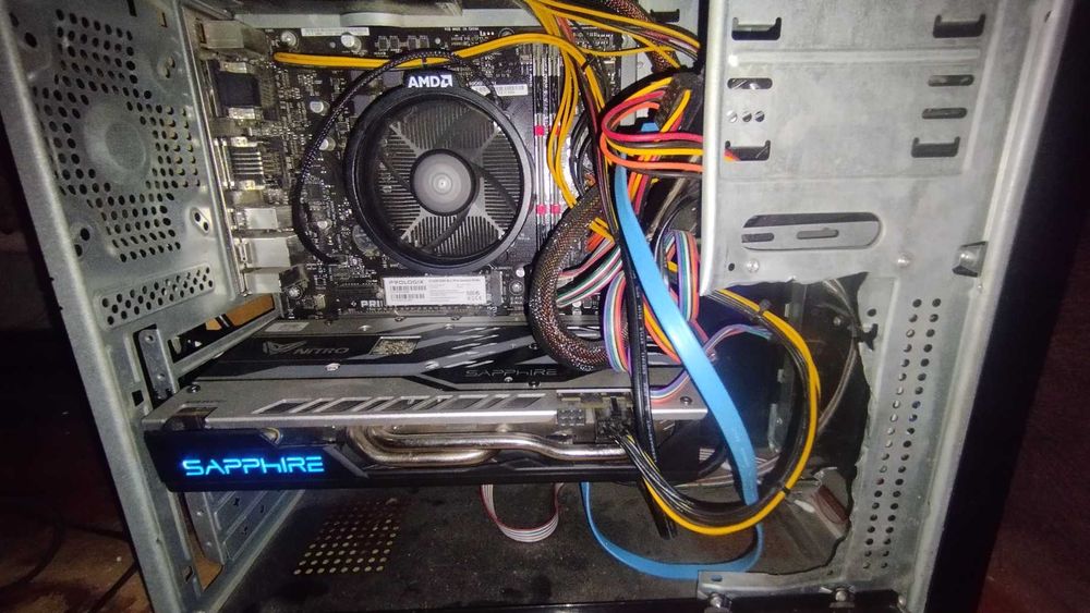 PC Ryzen5 5500 RX 570 8gb