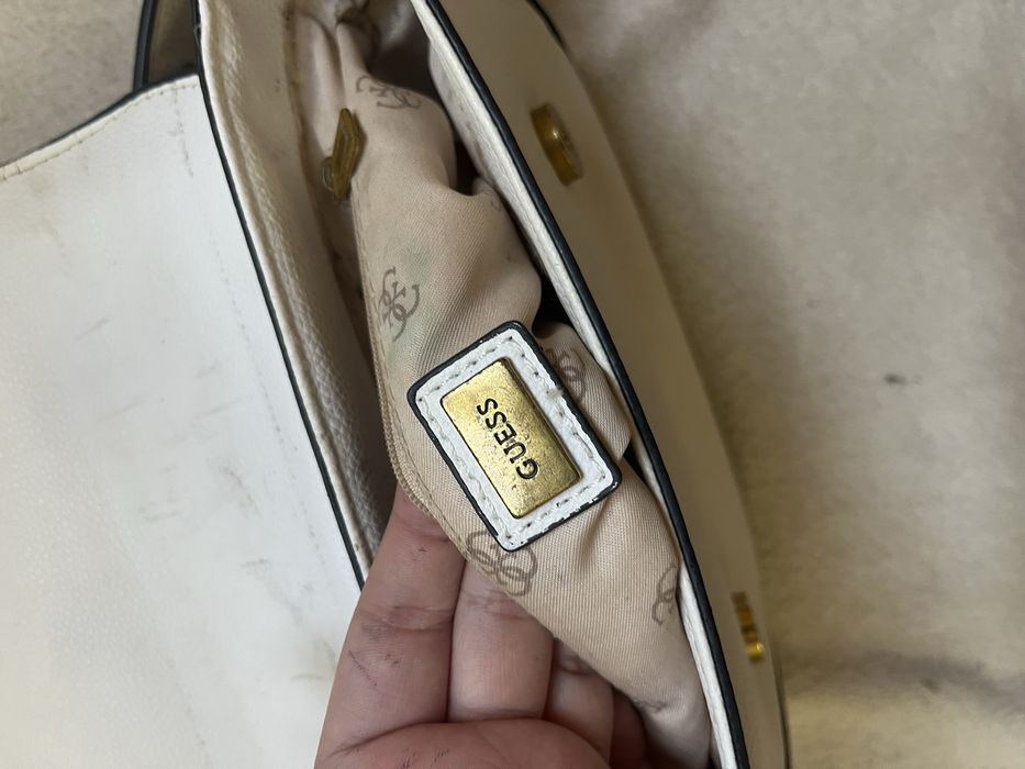 Сумка GUESS біла оригінал