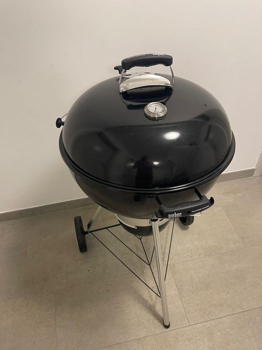 Гриль Weber Master-Touch