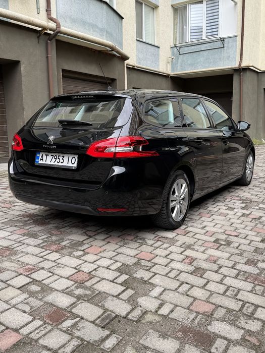 Peugeot 308 1.5blueHDI автомат 8ст