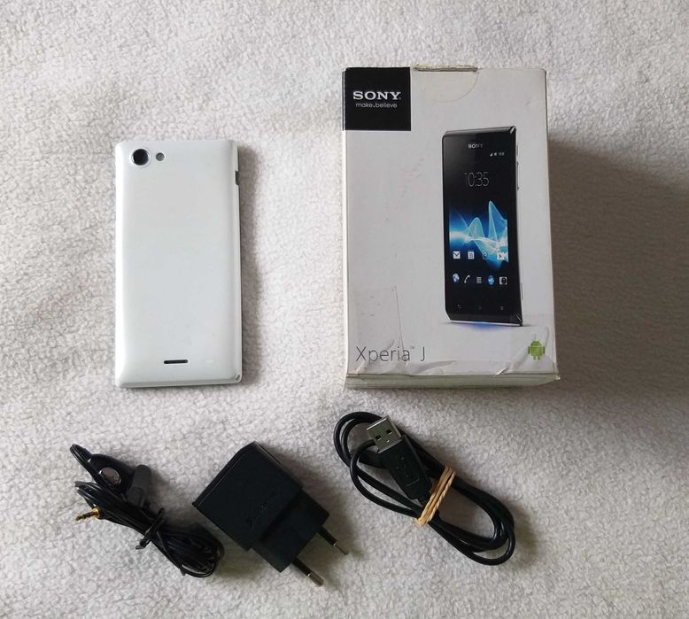 Sony Xperia J - Perfeito estado
