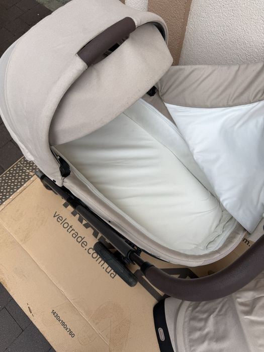 Продається коляска 3в 1 Cybex Balios SLux 2025