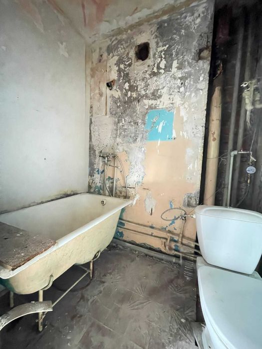 Продам 1 ком. квартиру ул. Николая Руденко ( Войцеховича) 112