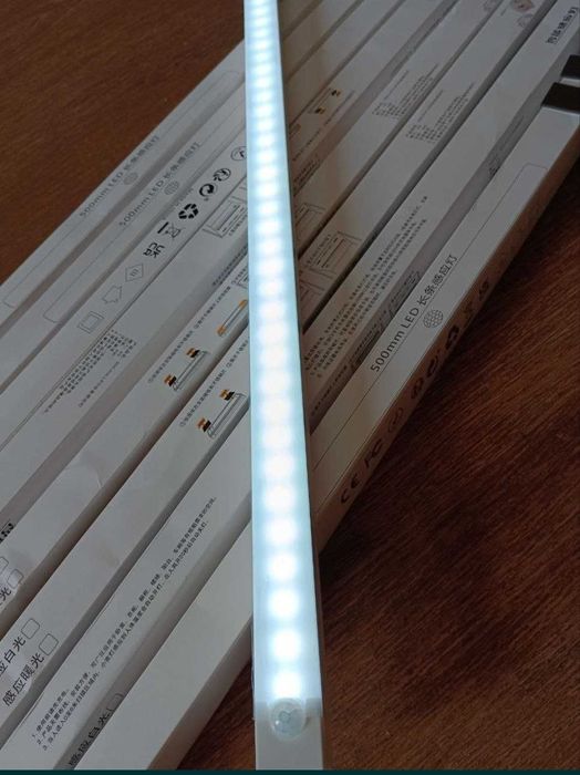 LED лампа с аккумулятором и датчиком движения