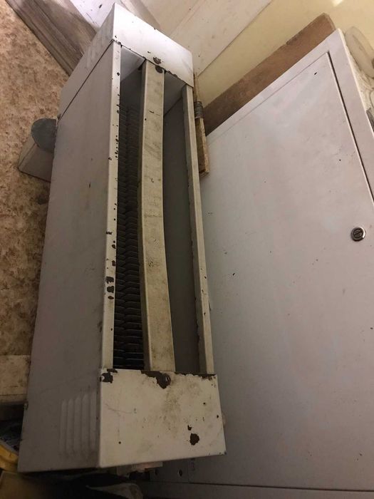 Продам електрообогреватель с защитой от перенапряжения