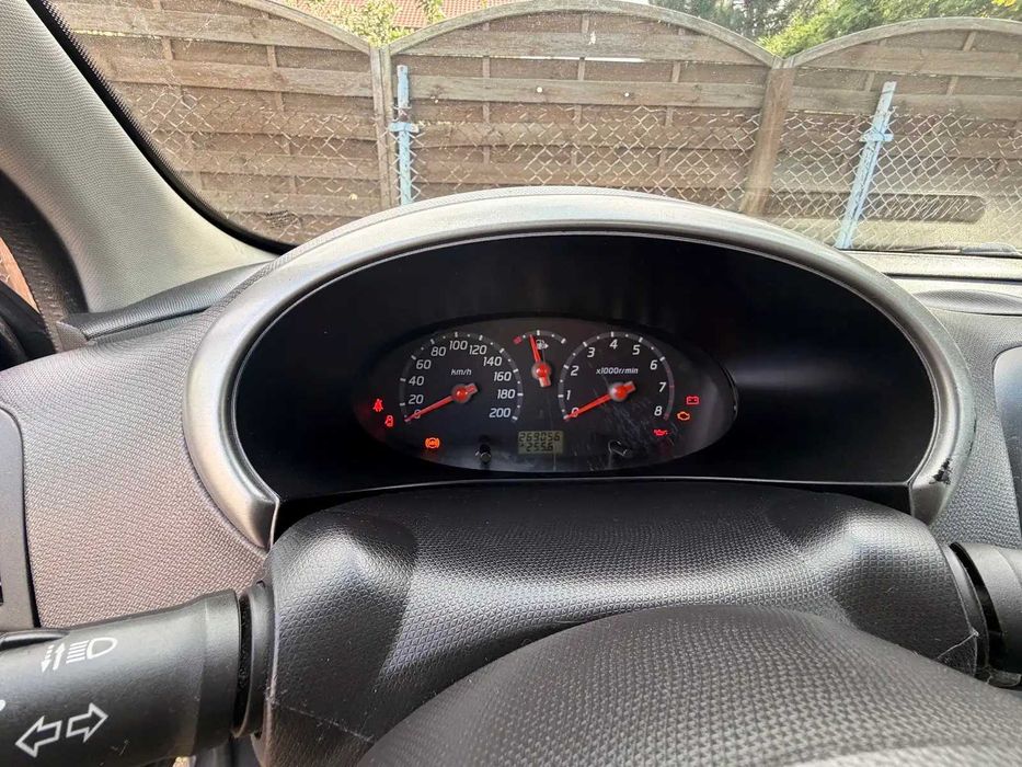 Micra mk3 2004r. 1.2 80KM - sprawny, jeżdzący, aktualny przegląd i OC.