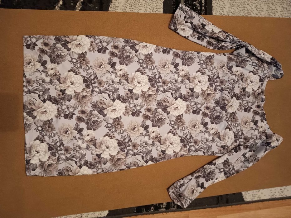 Sukienka Top Secret r.36