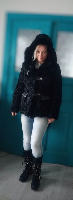 Futro naturalne koza lis z kapturem panda