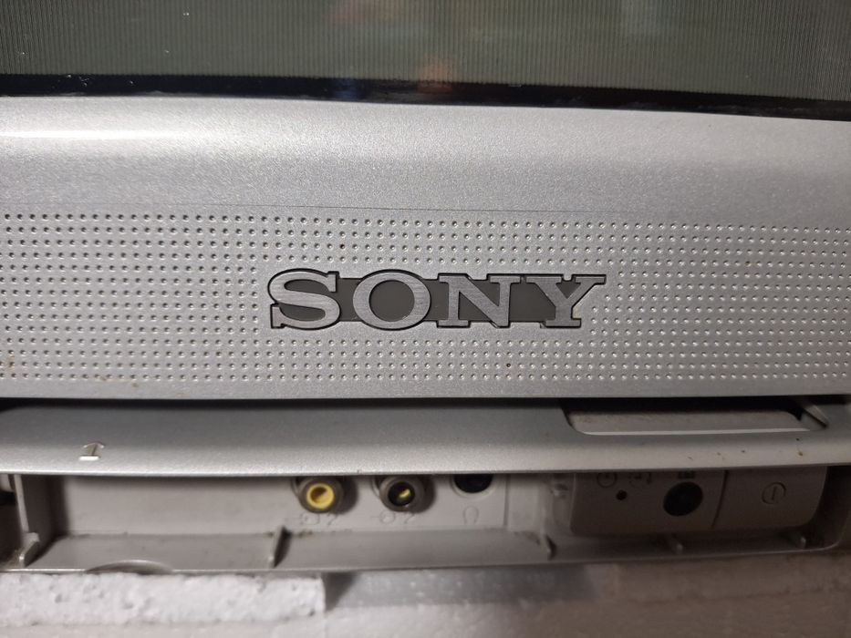 Телевізор Sony Trinitron KV-21CT1K, 21'' (60 см), робочий