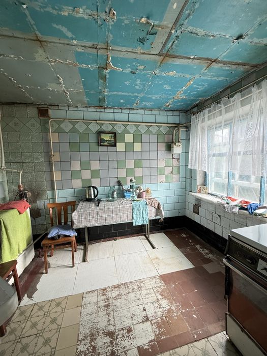 Продаж окремого будинку в Глибочиці.