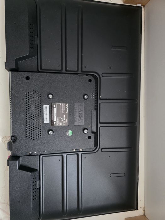 Telewizor manta, uszkodzona matryca 32"