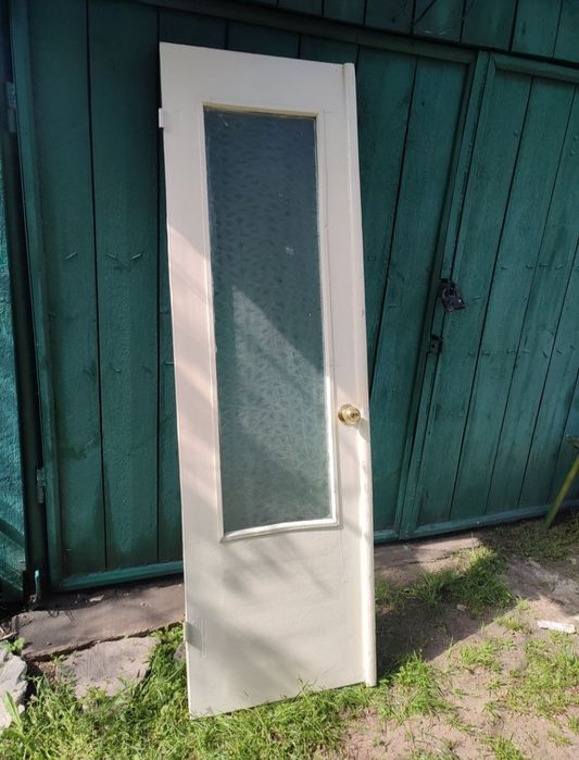 Двері між кімнатні