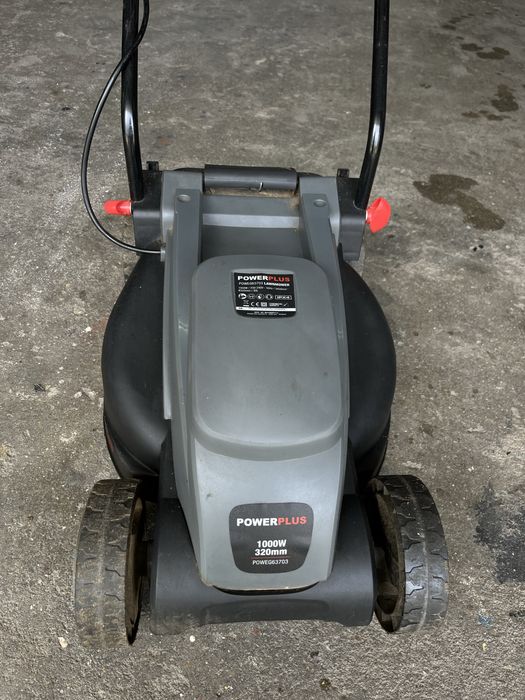 Cortador de relva electrico