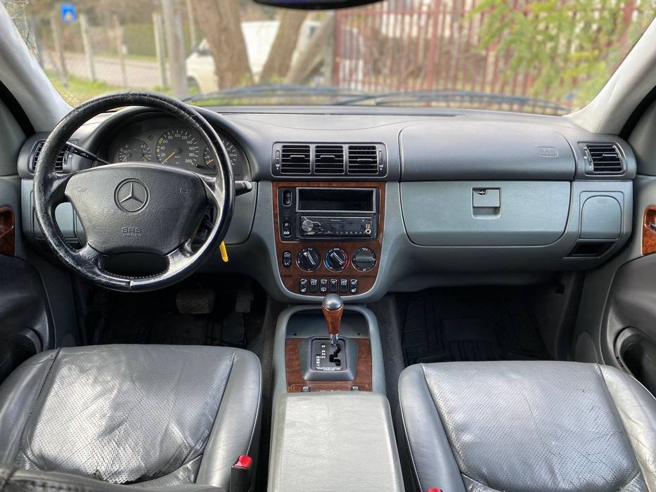 Mercedes ML  3.2 LPG • Automat • Święta Otwarty Świąteczna Promocja35%