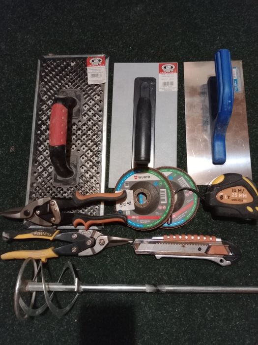 Ручний інструмент для будівництва