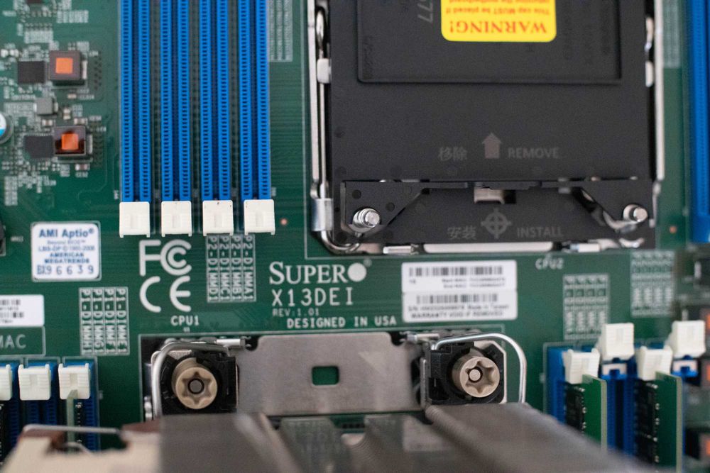 Supermicro X13DEI + пара Intel Xeon Platinum 8490H LGA4677 120/240 ядер DDR5 RDIMM PCI-E 5.0