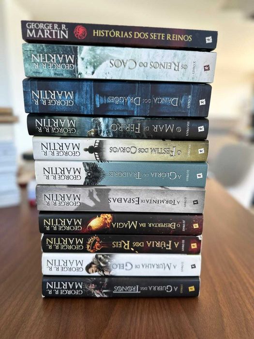 Livros Guerra dos Tronos - George R. R. Martin