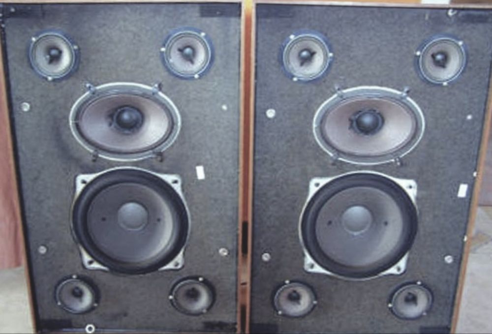 Grundig box 30a piekne drewniane do lampy i germanow piekna barwa