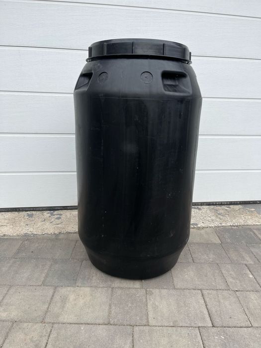 Beczka 250l. Beczki po artykułach spożywczych.